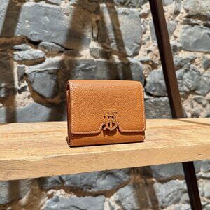 Burberry TB Compact Trifold Tan Grained Leather Wallet